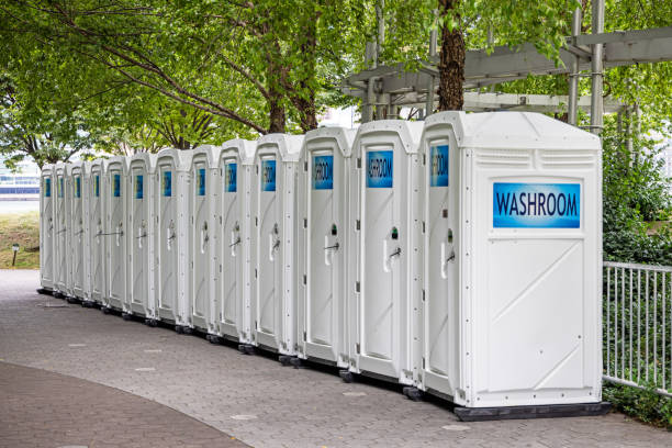 Porta potty delivery and setup in Union Hall, VA